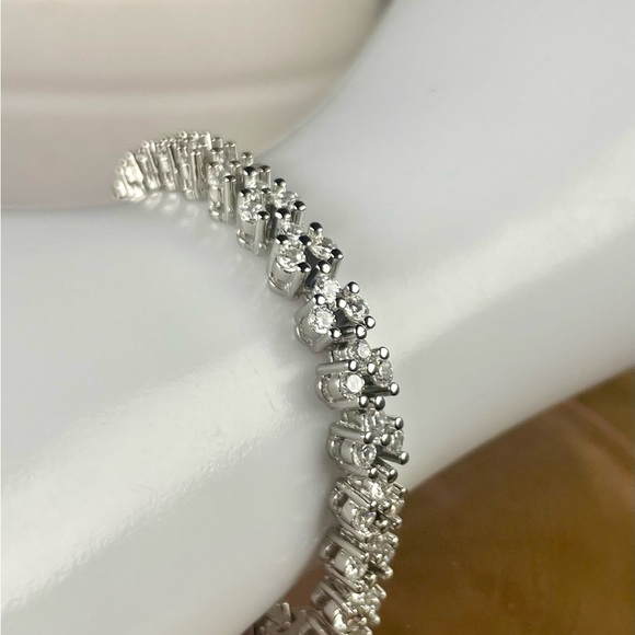 5CT Lab Created Diamond Bracelet. PLATINUM coated. On Silver. 6 3/4" - Picture 9 of 10